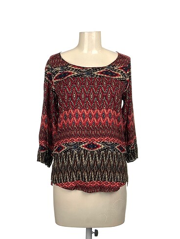 Zara Bluz %70 İndirimli.