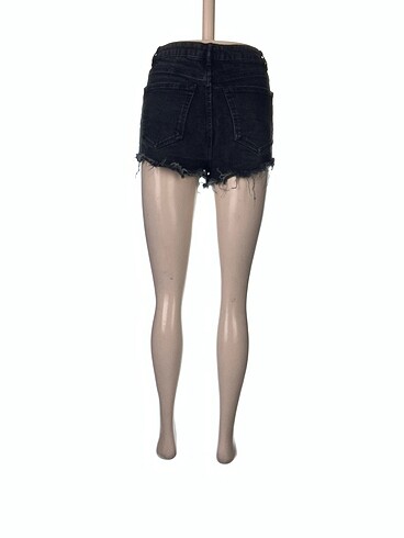 36 Beden Zara Mini Şort %70 İndirimli.