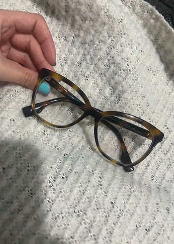 Burberry marka kadın gözlüğü - Görsel 3