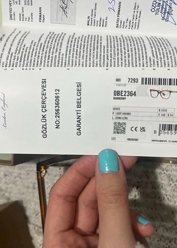 Burberry marka kadın gözlüğü - Görsel 4