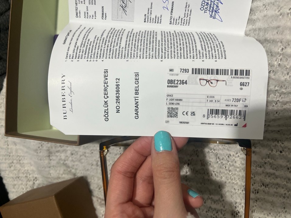 Burberry marka kadın gözlüğü - Görsel 4