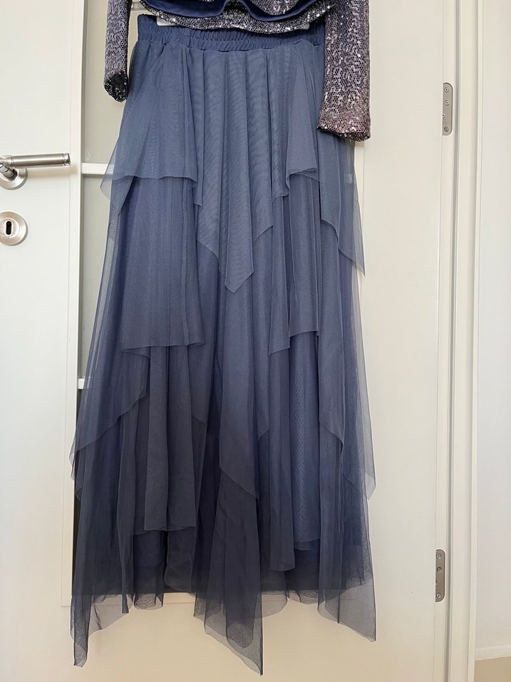 Uzun Kollu Drapeli Kadın Abiye Elbise - Görsel 3