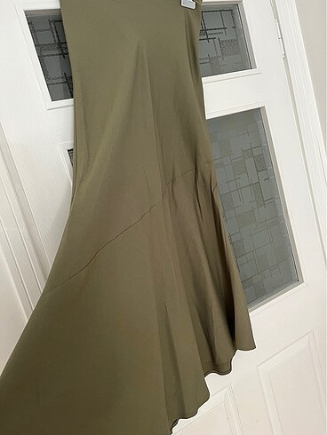 Etiketli yeni etek - Görsel 5