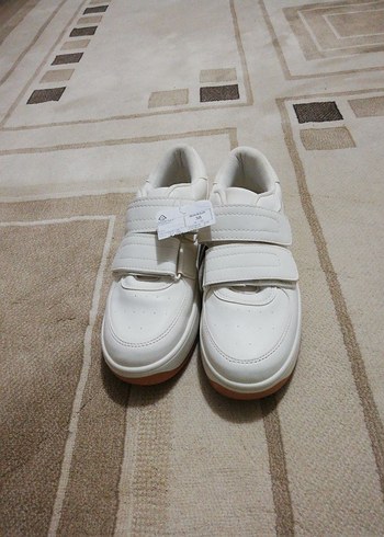 Spor ayakkabı 38 no sıfırdır - Görsel 4