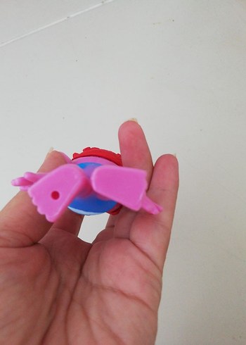 Renkli Pembe Troll Figürü sorunsuzdur