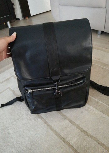 Beden Siyah Deri Kadın Sırt Çantası collezione