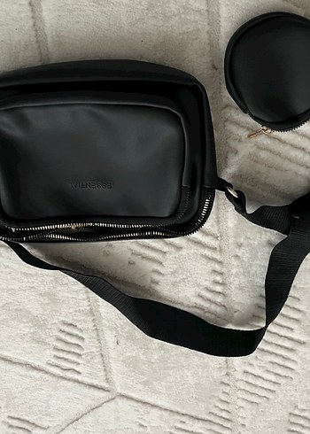 Siyah Deri Kadın Çapraz Çanta - Görsel 3