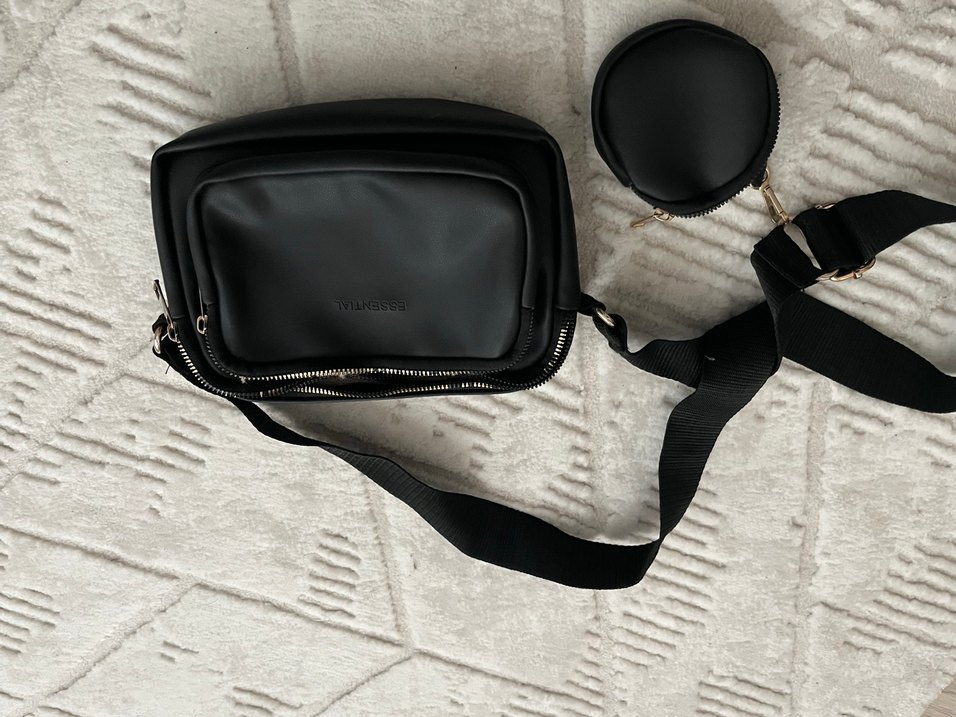 Siyah Deri Kadın Çapraz Çanta - Görsel 3