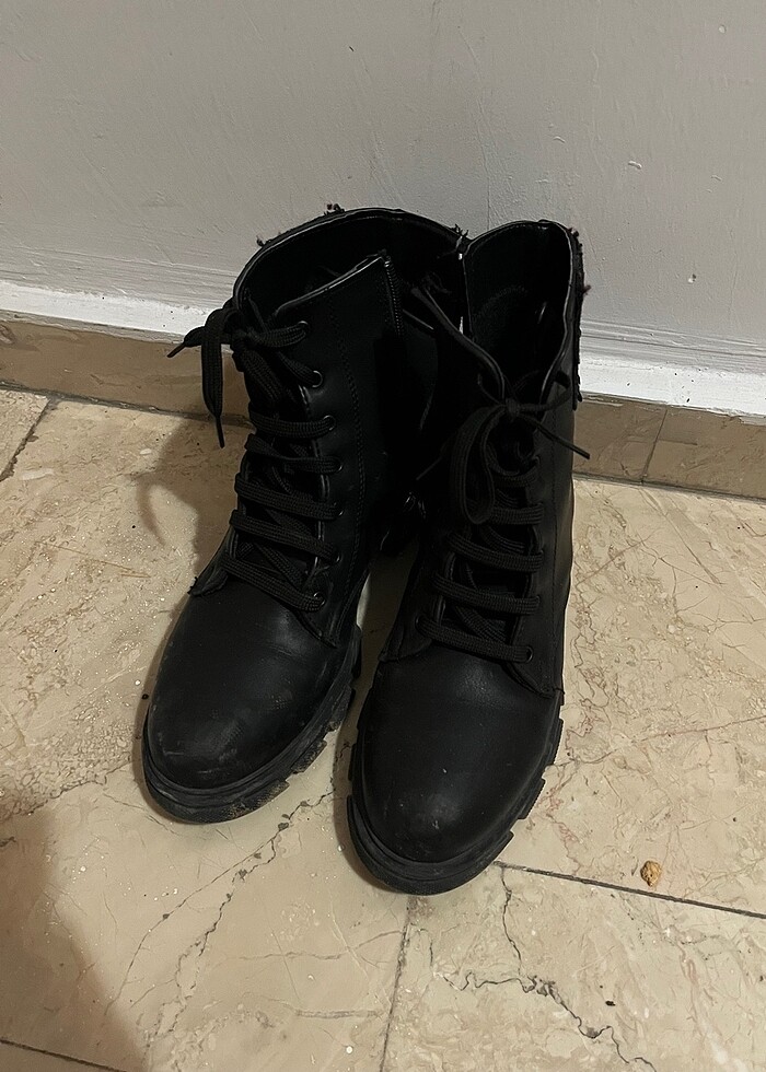 Bayan bot - Görsel 4