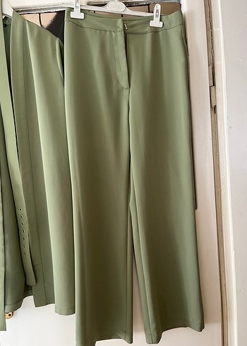 Tuğba pantolonlu takım - Görsel 5