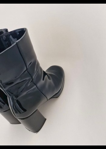 Bot kadın - Görsel 4