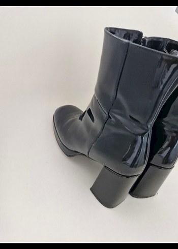 Bot kadın - Görsel 2