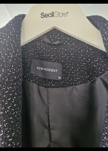 Kadın Siyah Midi Boy Düğmeli Ceket - Görsel 4