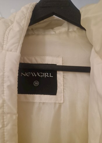 Beyaz Midi Örgü Kolsuz Kadın Yelek - Görsel 2