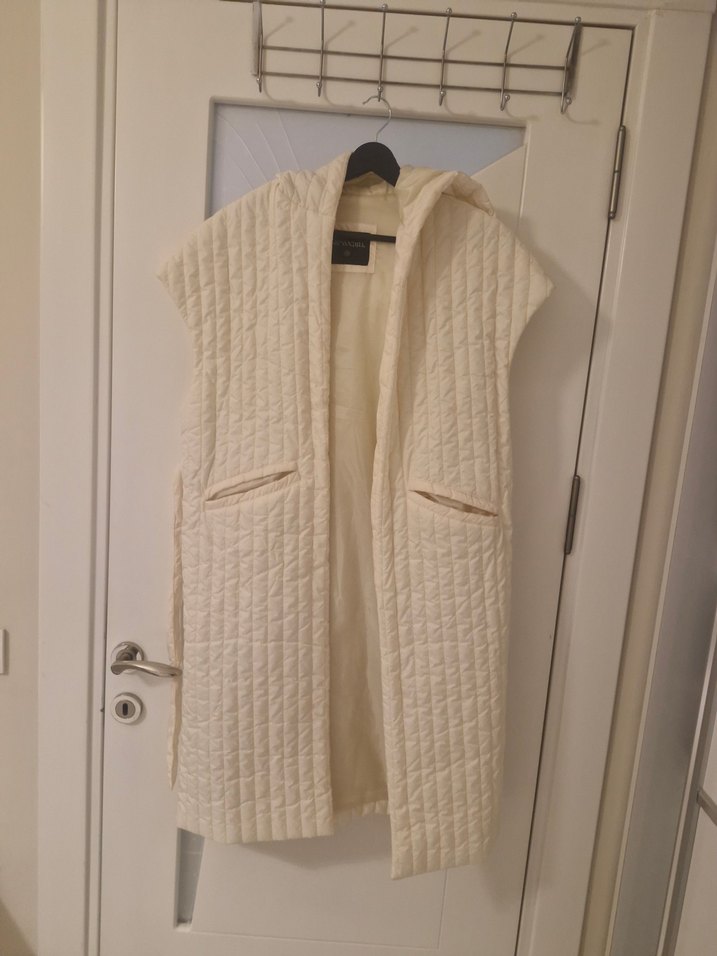 Beyaz Midi Örgü Kolsuz Kadın Yelek - Görsel 5