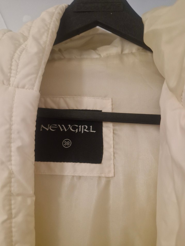 Beyaz Midi Örgü Kolsuz Kadın Yelek - Görsel 2