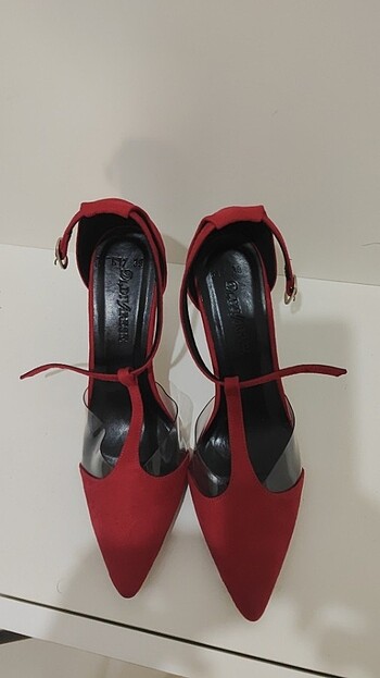 Divarese stiletto