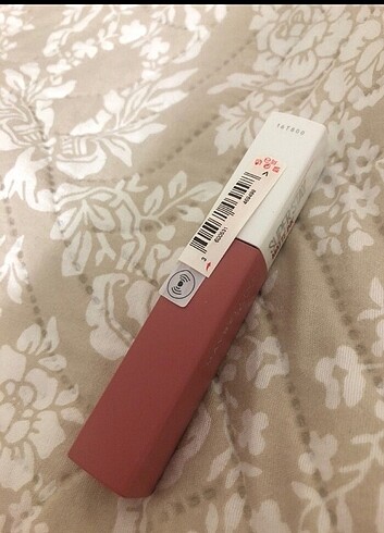 Maybelline 65 no ruj