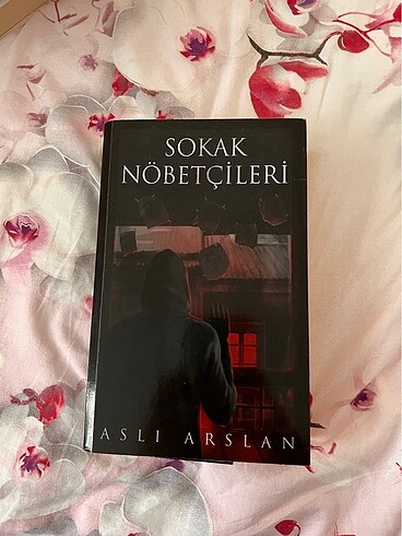 Sokak nöbetçileri imzalı