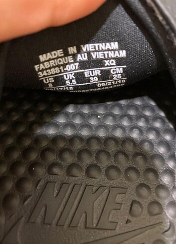 Nike terlik