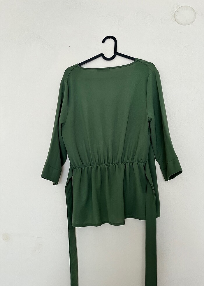 Yeşil gömlek - Görsel 3