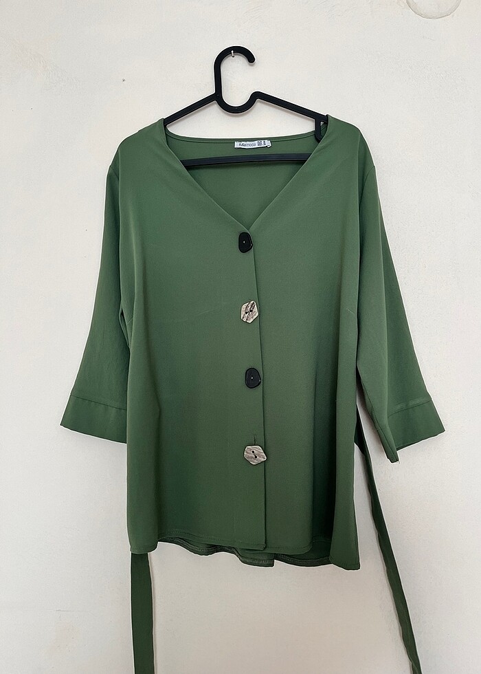 Yeşil gömlek - Görsel 2