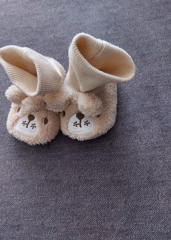 Bebek Nakışlı Bej Sıcak Ev Botu - Görsel 2