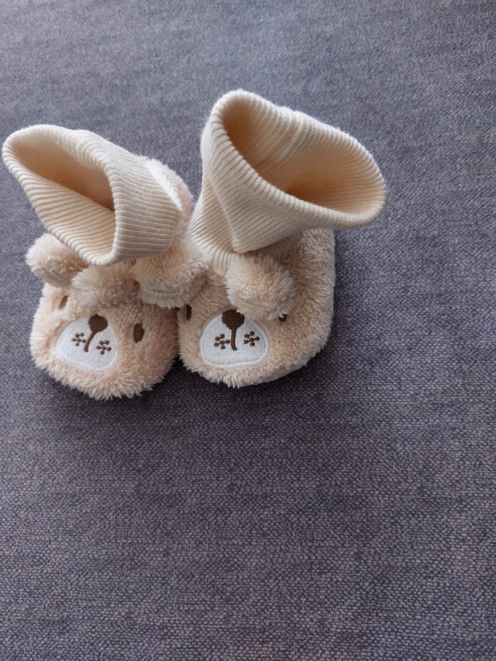 Bebek Nakışlı Bej Sıcak Ev Botu - Görsel 2