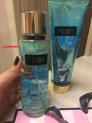 victoria?s secret aqua kiss lace vücut spreyi