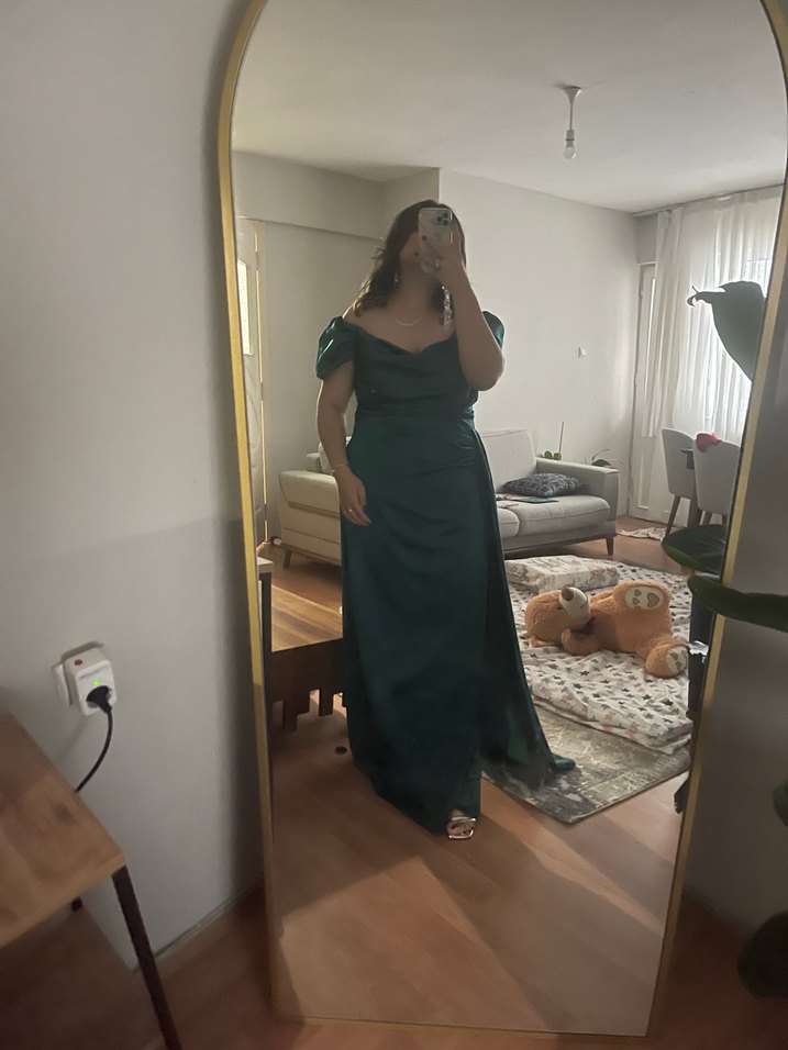 Drapeli Yeşil Uzun Kadın Abiye Elbise - Görsel 3