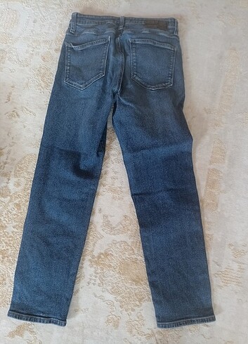 32 Beden mavi Renk Mavi jeans