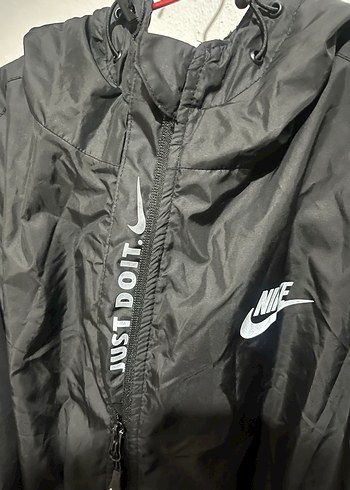 Nike Siyah Fermuarlı Unisex Yağmurluk - Görsel 4
