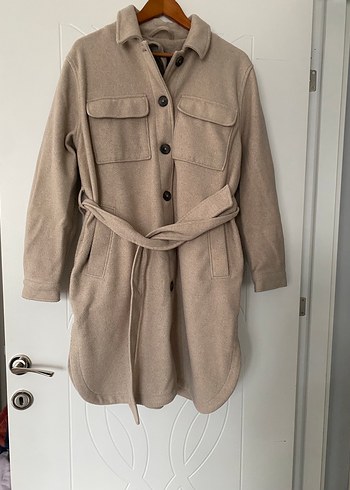 Bej Midi Düğmeli Kemerli Kadın Kaban - Görsel 2