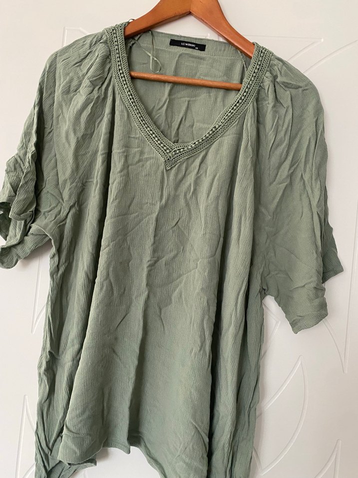 Dantel Detaylı V Yaka Gri Keten Bluz - Görsel 2