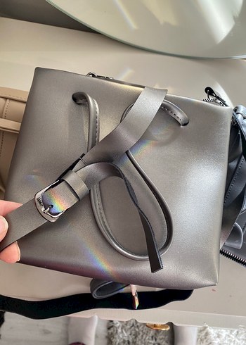 Gri Deri Kadın Çanta Tokalı - Görsel 4