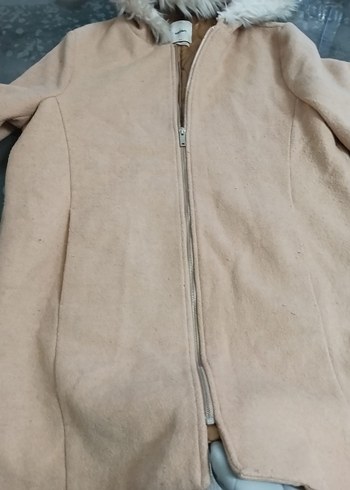 Bej Kürklü Kapüşonlu Kadın Kışlık Mont - Görsel 3