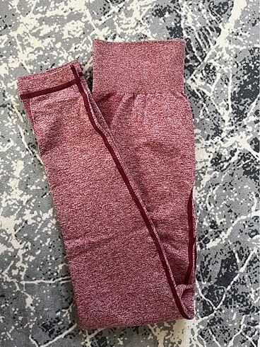 m Beden bordo Renk Gymshark tayt