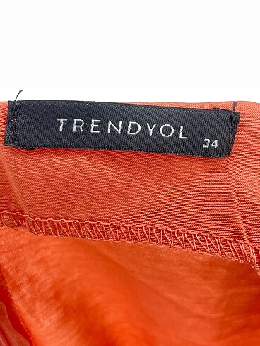 34 Beden turuncu Renk Trendyol & Milla Kısa Elbise %70 İndirimli.