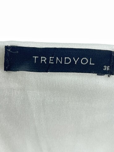 36 Beden beyaz Renk Trendyol & Milla Uzun Elbise %70 İndirimli.