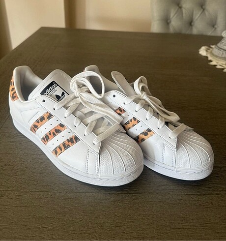 Adidas superstar ayakkabi