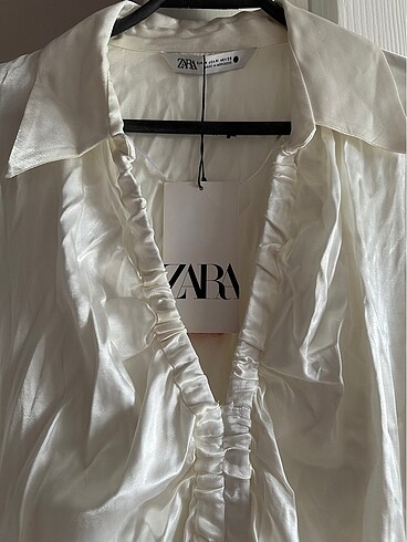 Zara ZARA ETİKETLİ SATEN GÖMLEK ELBİSE