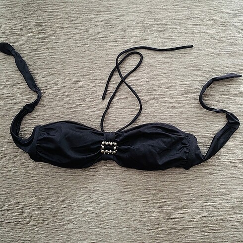 Bikini üst