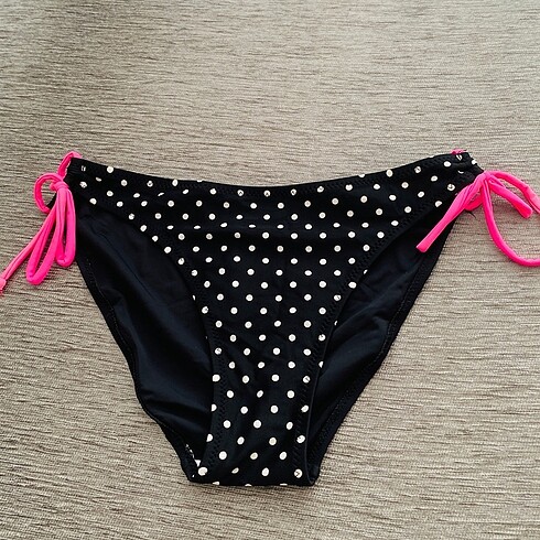 Bikini alt