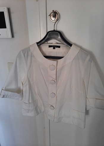 Düğmeli Beyaz Mini Kadın Ceket - Görsel 2