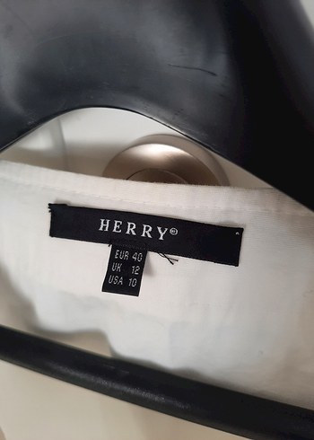 Düğmeli Beyaz Mini Kadın Ceket - Görsel 3