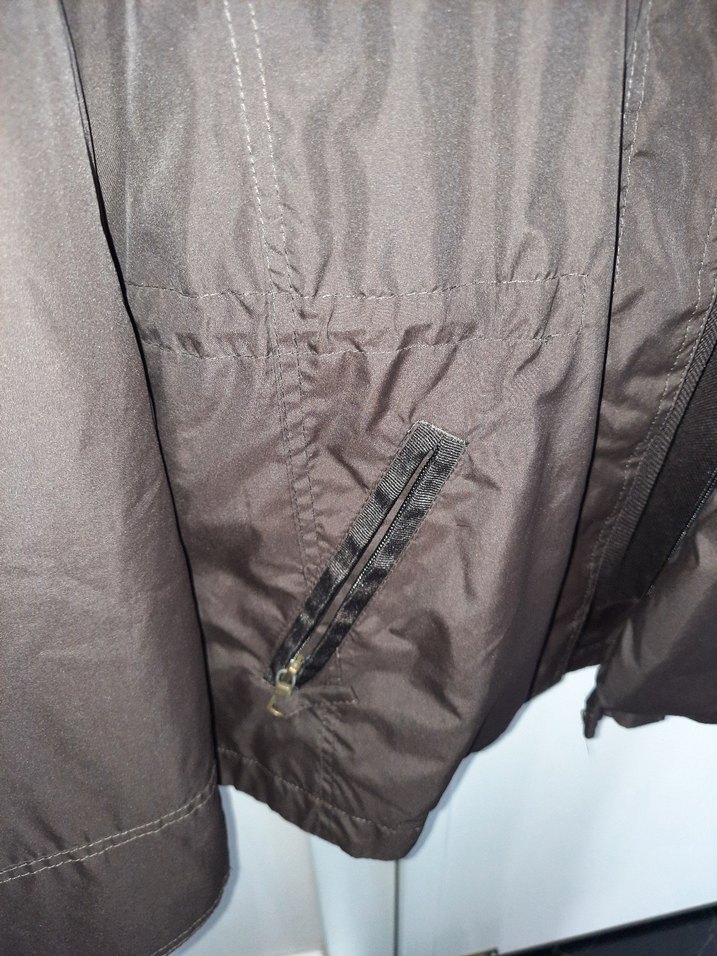 Kahverengi Yağmurluk - Görsel 5