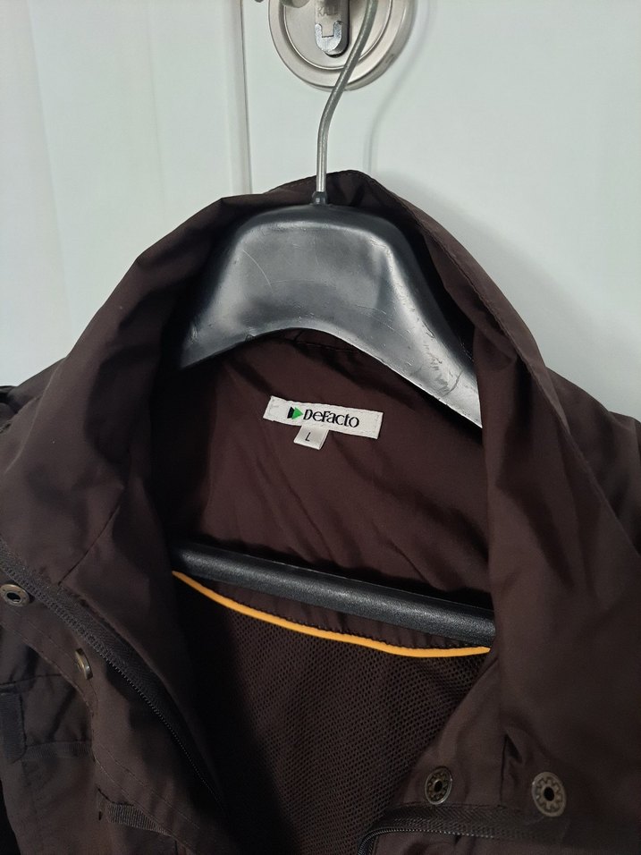 Kahverengi Yağmurluk - Görsel 2