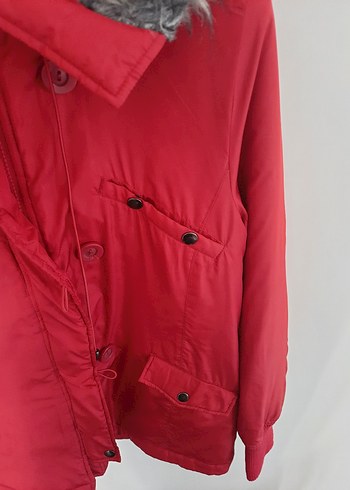 Kürk Detaylı Kırmızı Kadın Kışlık Mont - Görsel 3