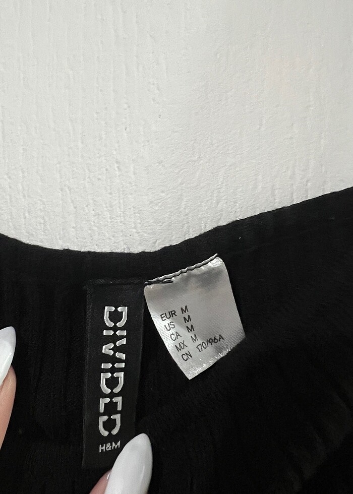 Kara yaka triko yırtmaçlı elbise - Görsel 3