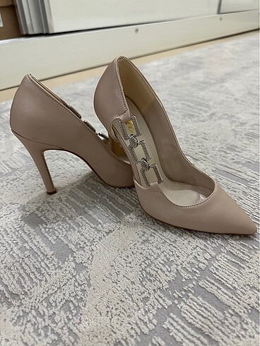 36 Beden Bej stiletto
